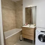 La Datcha - New T3 With Balcony & Parking Near Train Station Aix-les-Bains