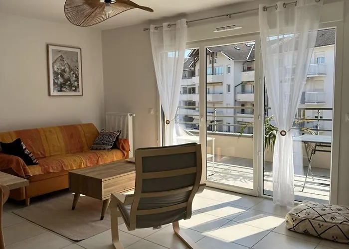 La Datcha - New T3 With Balcony & Parking Near Train Station Εξ Λε Μπαν