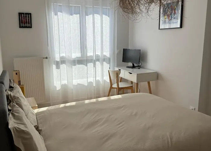 La Datcha - New T3 With Balcony & Parking Near Train Station * Aix-les-Bains